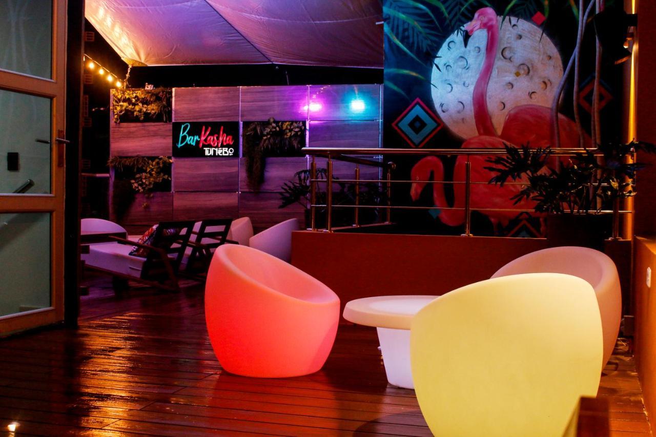 Hotel Tunebo Inn Ріоача Екстер'єр фото